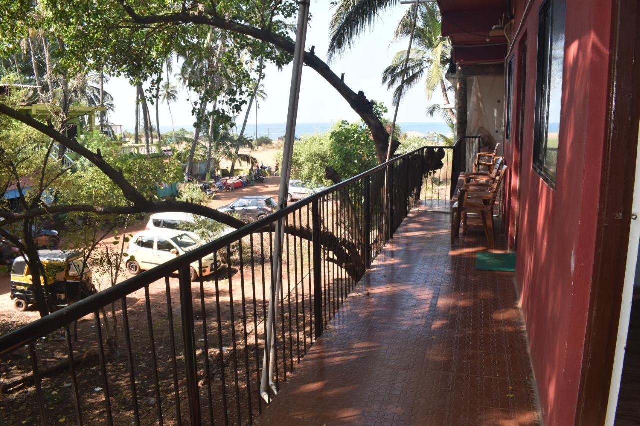 Spectrum Hub Beach Side Studio Apartment - Candolim - Goa Luaran gambar